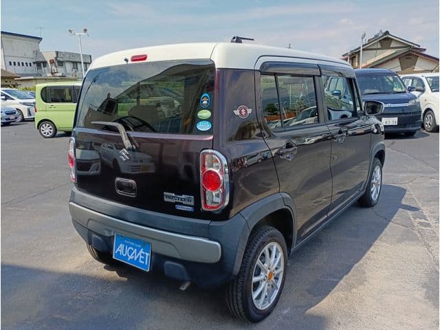 Car thumbnail 4