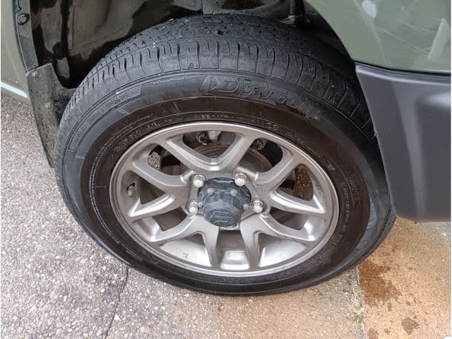 Car thumbnail 4