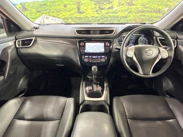 NISSAN