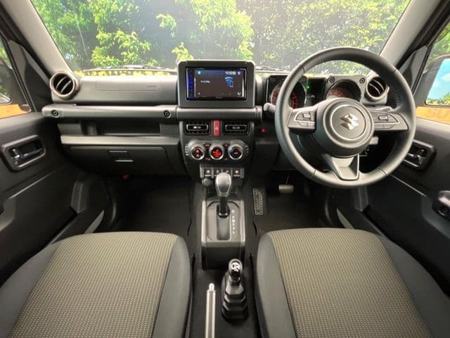 SUZUKI