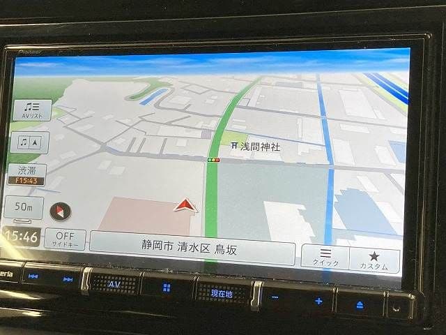 Car thumbnail 3