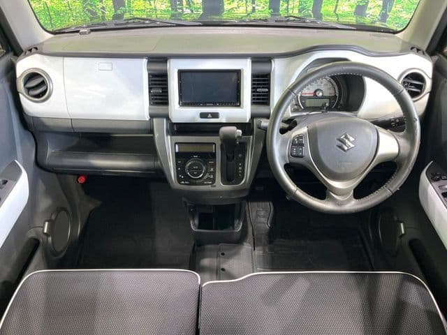 Car thumbnail 2