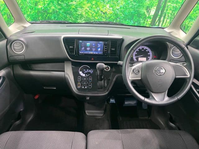 NISSAN