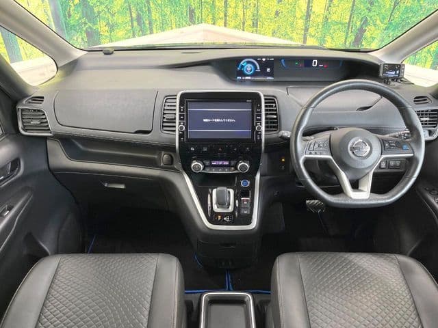 NISSAN