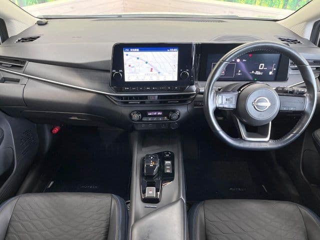 NISSAN