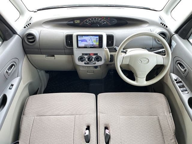 Car thumbnail 2