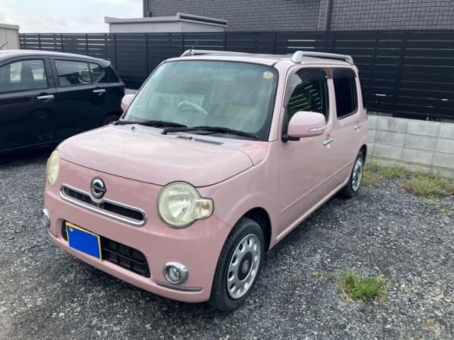 Car thumbnail 3