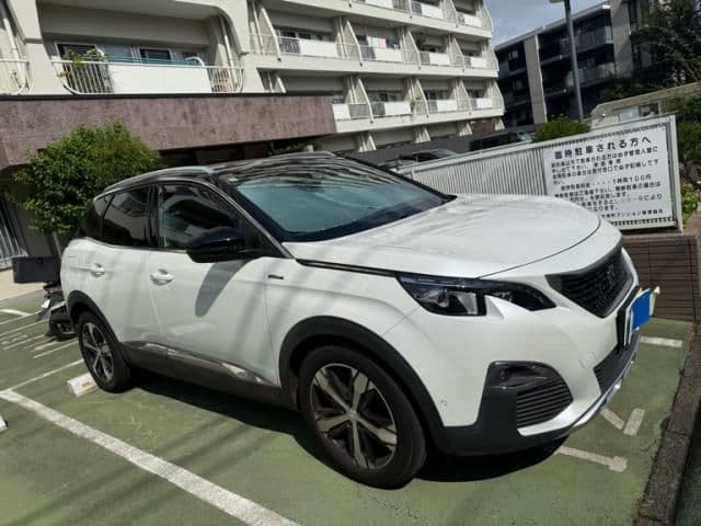 Car thumbnail 4