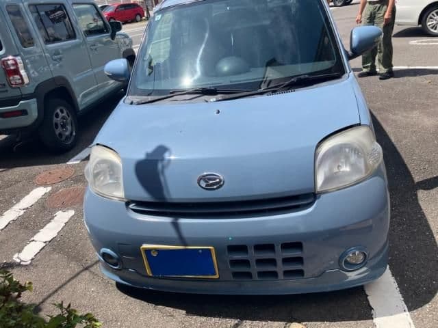 Car thumbnail 2
