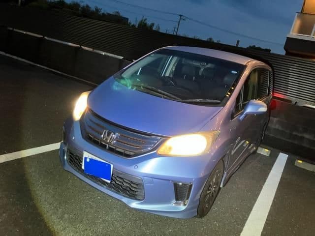 Car image 1