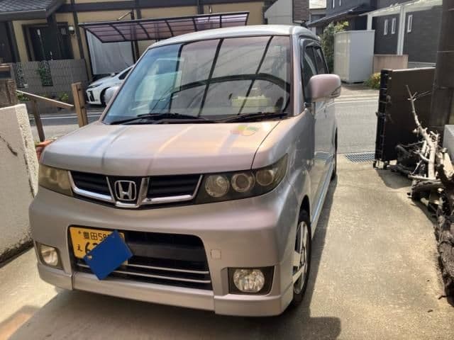 Car image 1