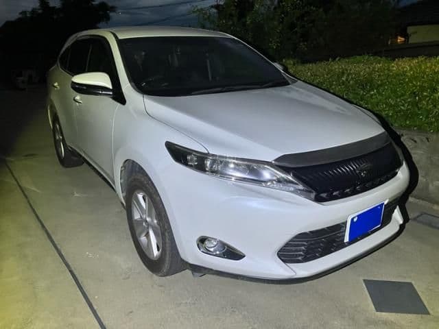TOYOTA HARRIER 2WD