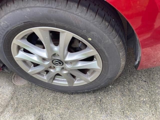 Car thumbnail 3