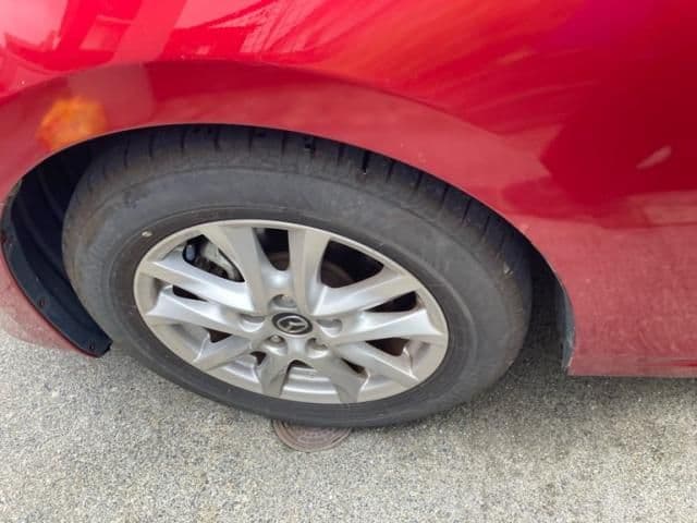 Car thumbnail 4