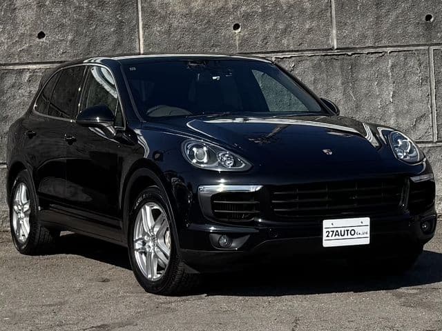 PORSCHE