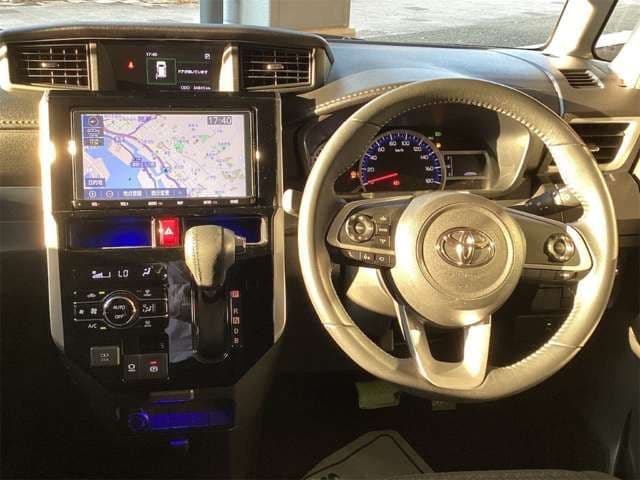 Car thumbnail 2