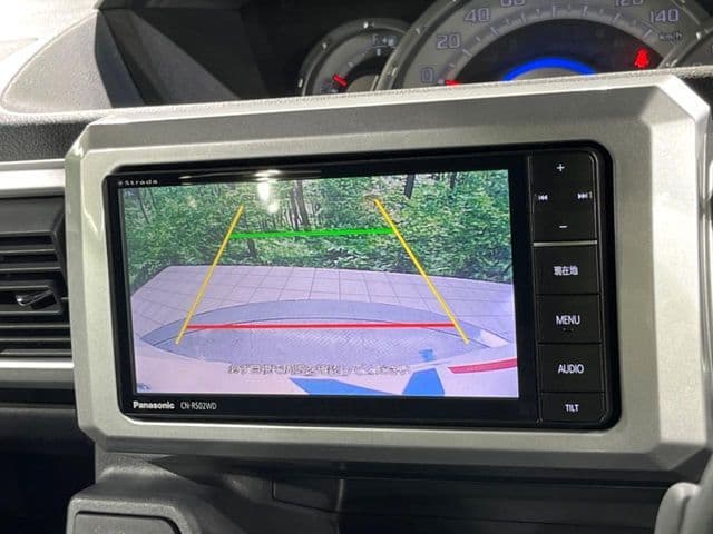 Car thumbnail 4