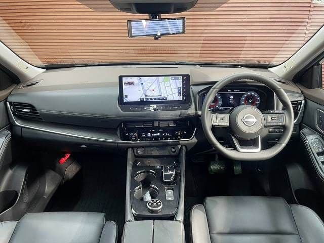 NISSAN