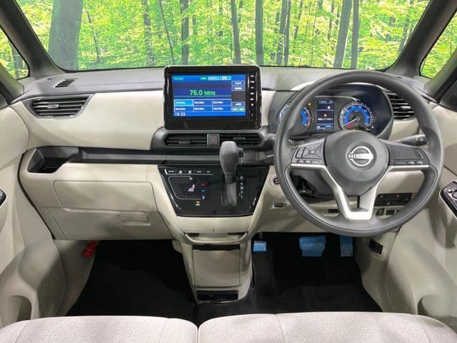 NISSAN