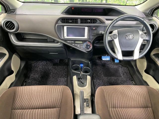 Car thumbnail 2