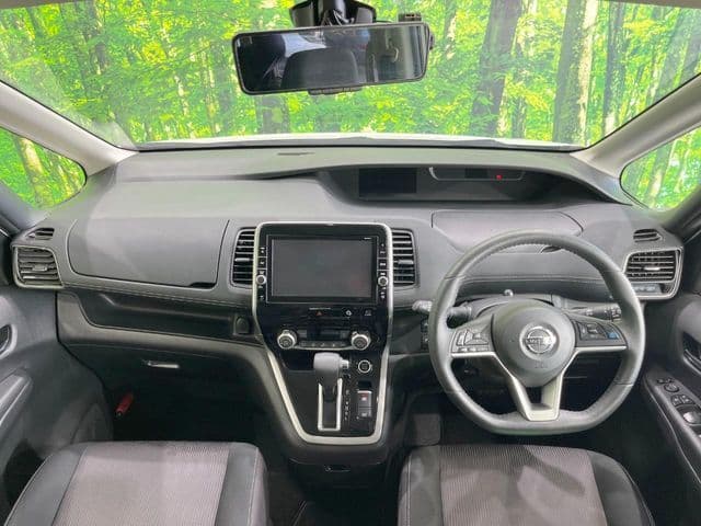 NISSAN