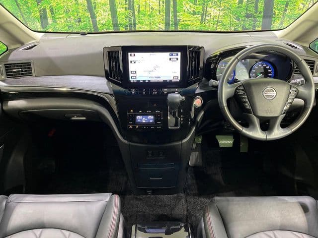 NISSAN