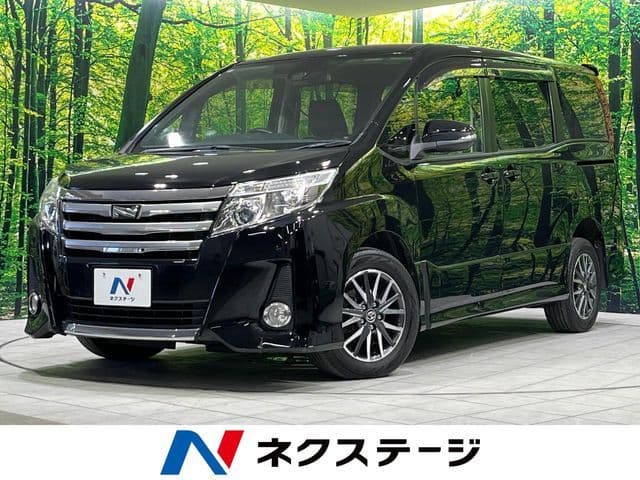 TOYOTA NOAH 4WD