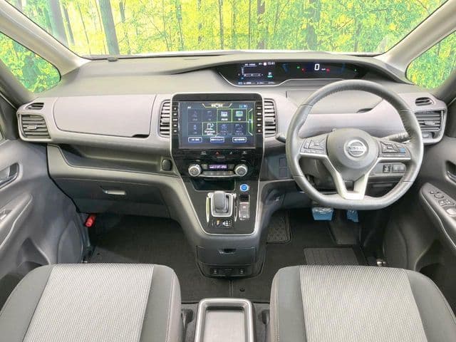 NISSAN