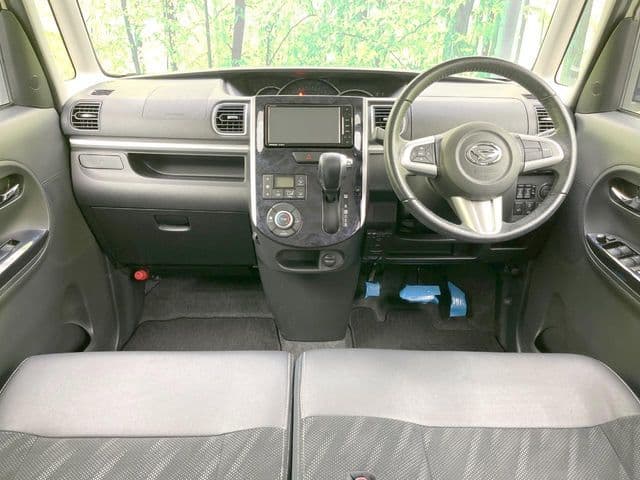 Car thumbnail 2