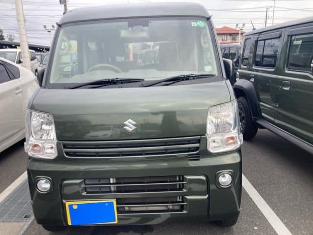 SUZUKI