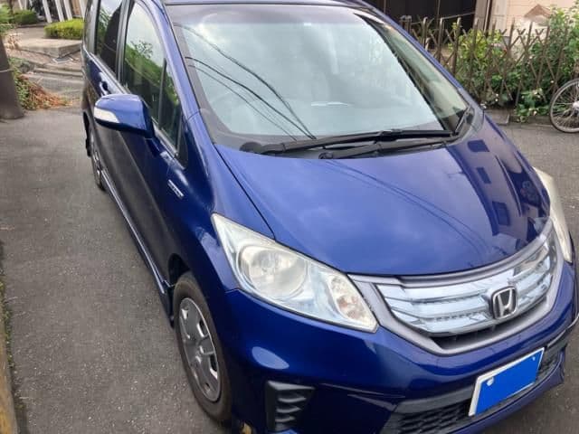 HONDA FREED HYBRID