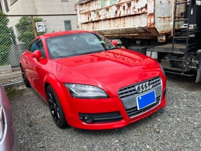 AUDI