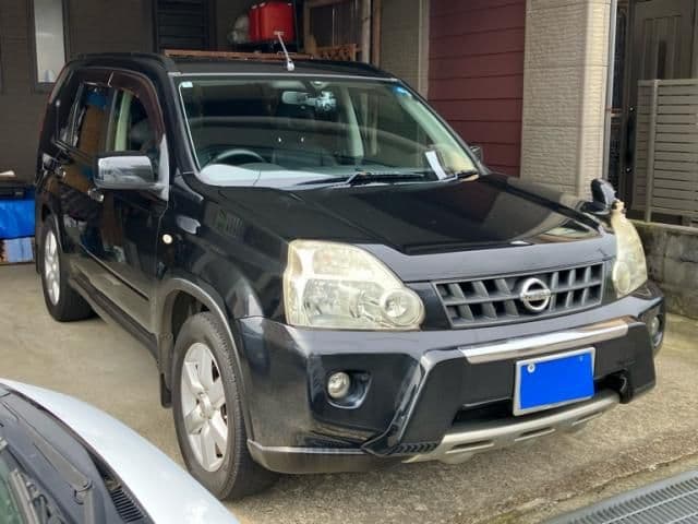 NISSAN