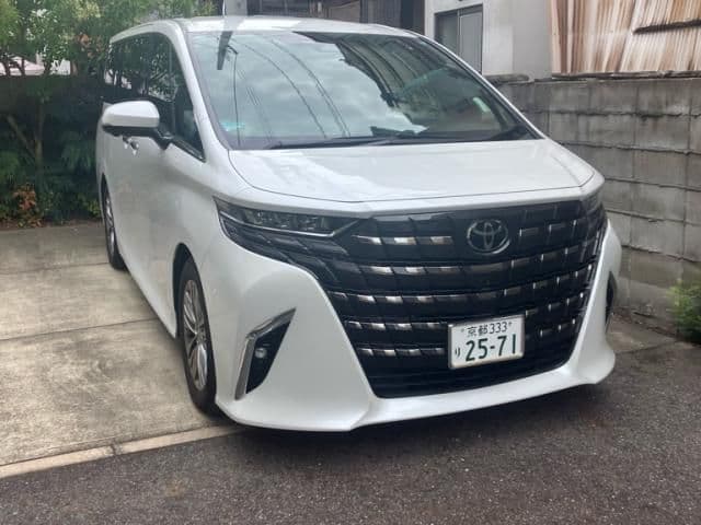 TOYOTA ALPHARD