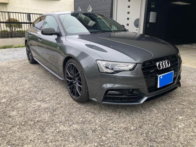 AUDI
