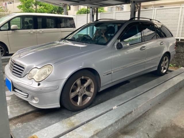 Car thumbnail 3