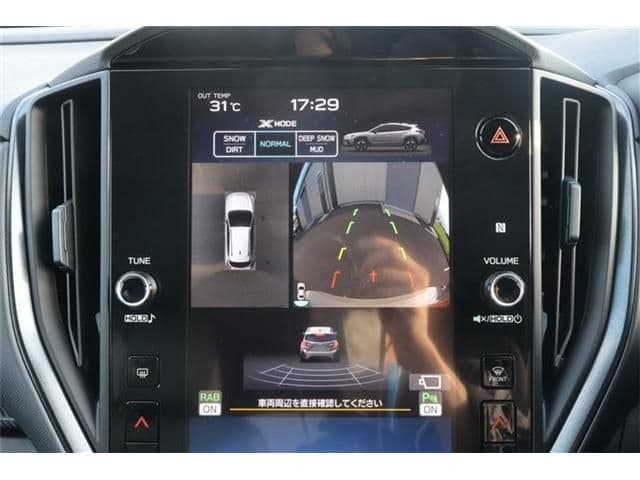 Car thumbnail 4