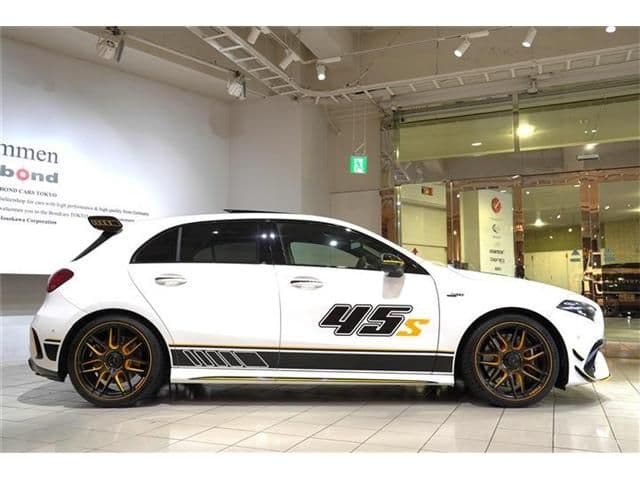 MERCEDES BENZ