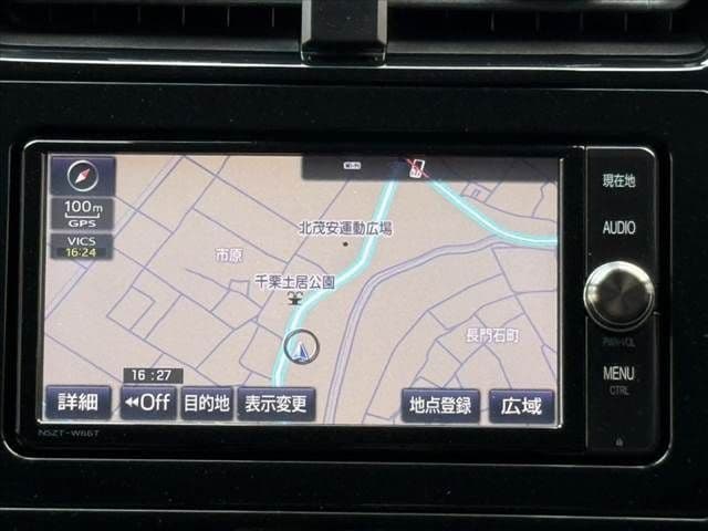 Car thumbnail 3