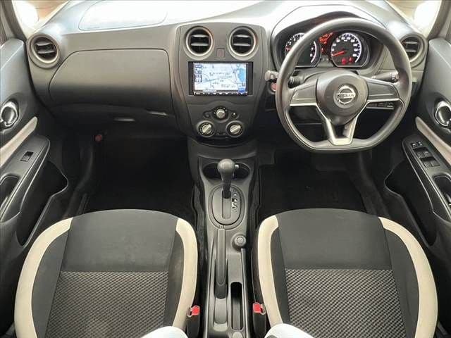 NISSAN