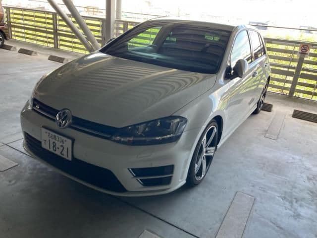 Car thumbnail 3