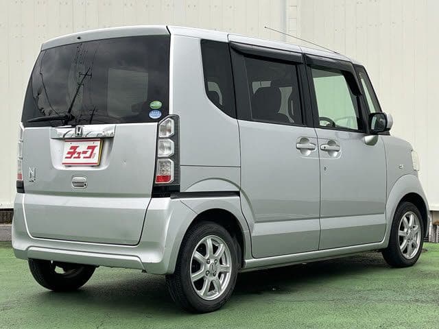 Car thumbnail 3
