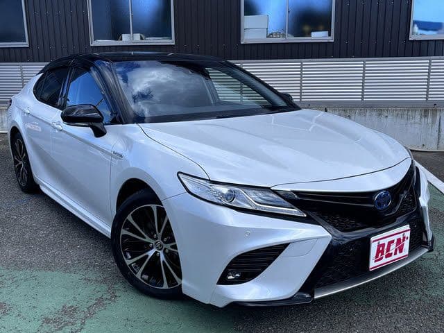 Car image 1
