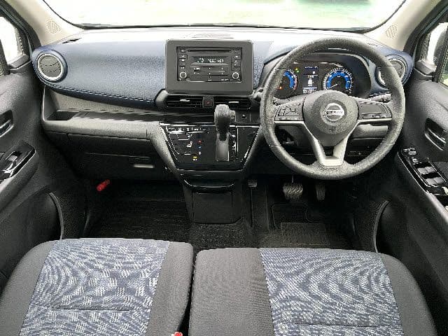 NISSAN