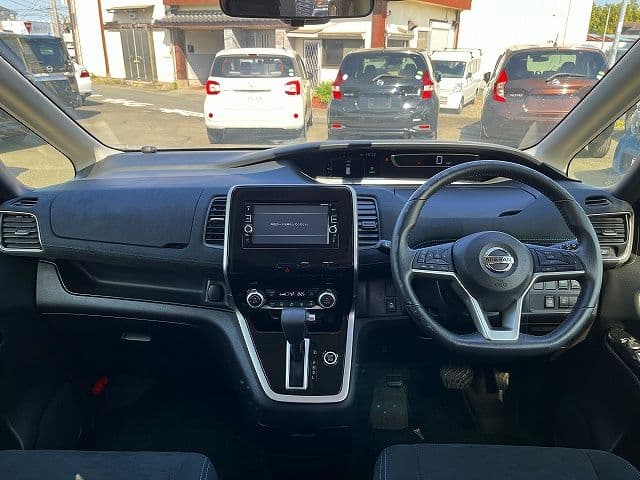 NISSAN