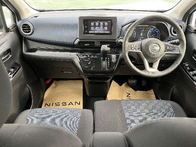 NISSAN