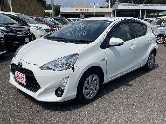 Car image 1
