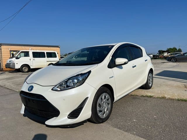 Car thumbnail 3
