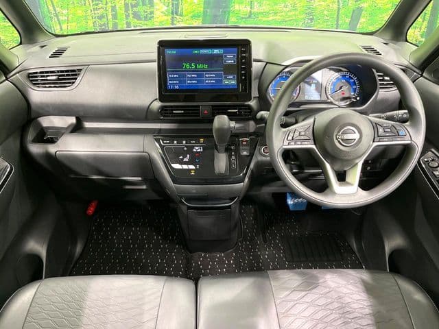 NISSAN