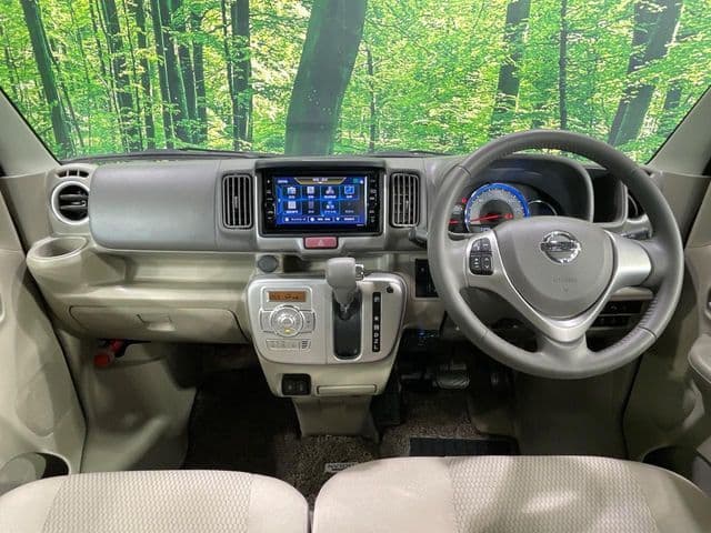 NISSAN